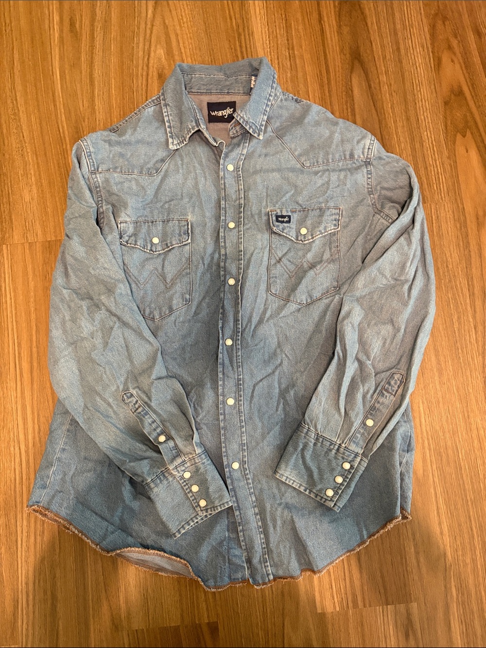 Vintage Wrangler Blue Denim Western Pear Snap Shirt
